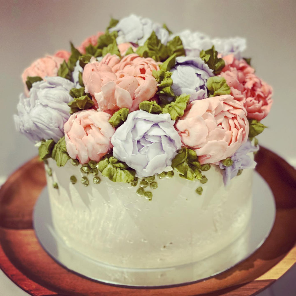 Exquisite Floral Cake