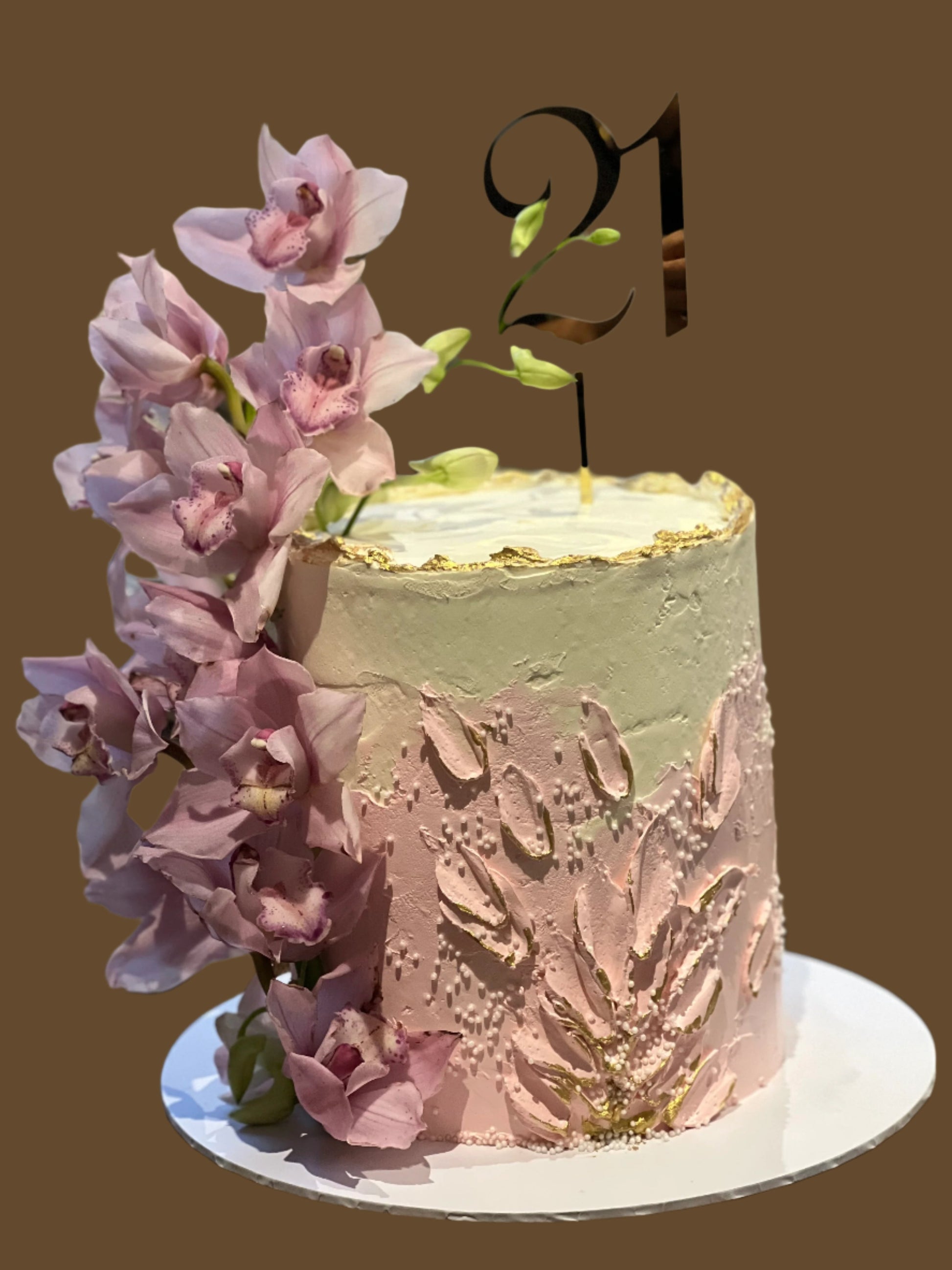 Elegant Floral Birthday Cake with Fresh Flowers - 2KG Custom Vanilla Buttercream