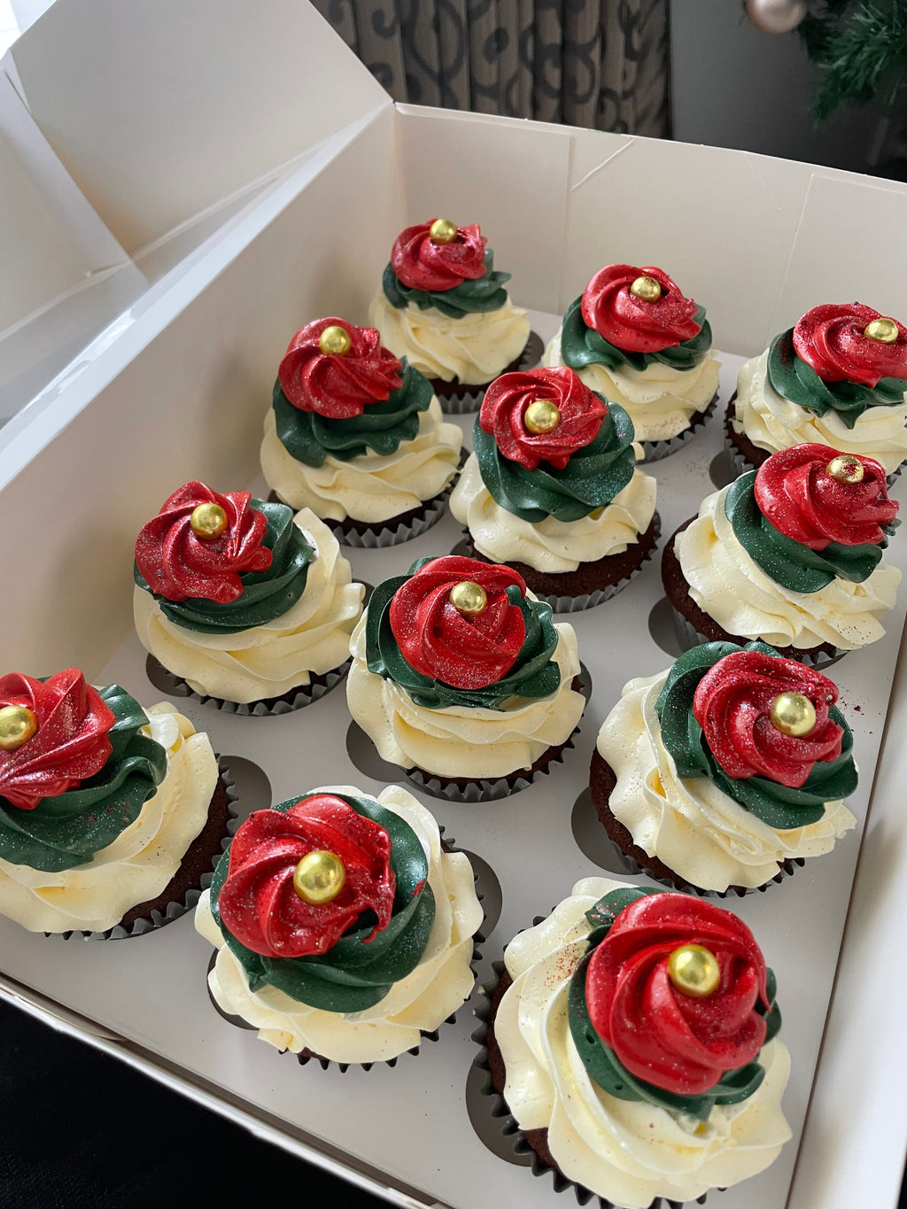 Premium Christmas Cupcakes
