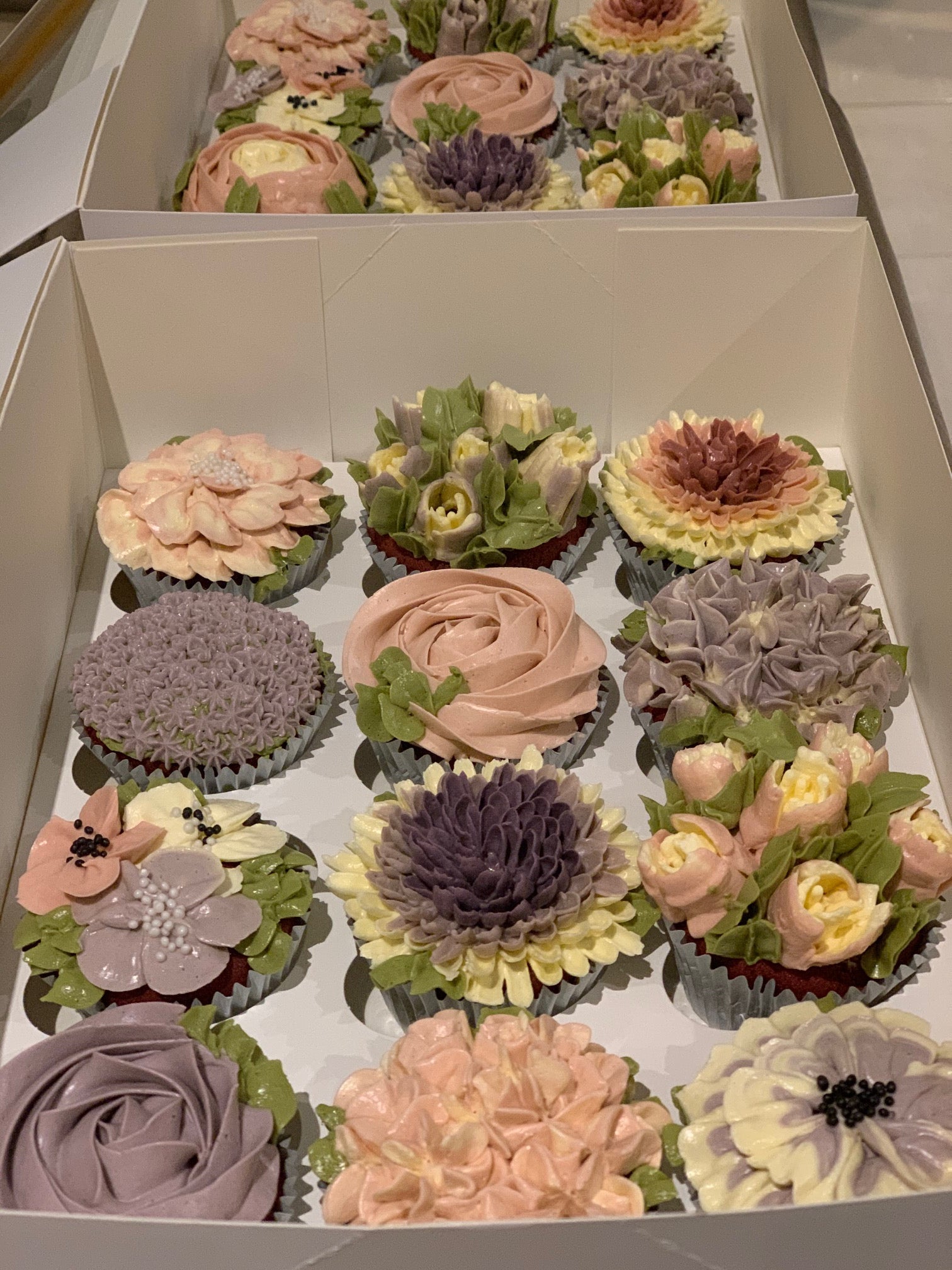Floral Cup Cake Box