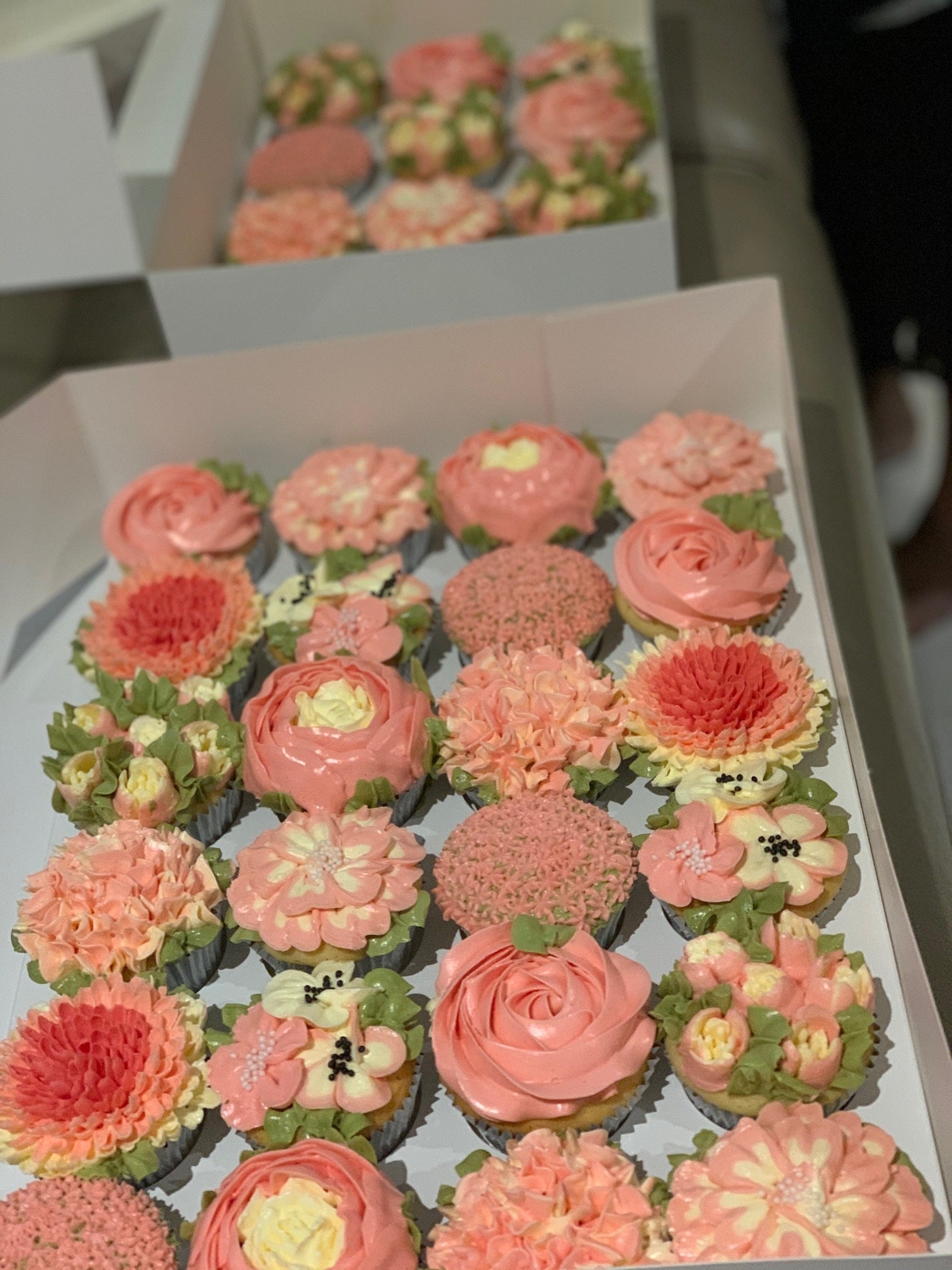 Floral Cup Cake Box