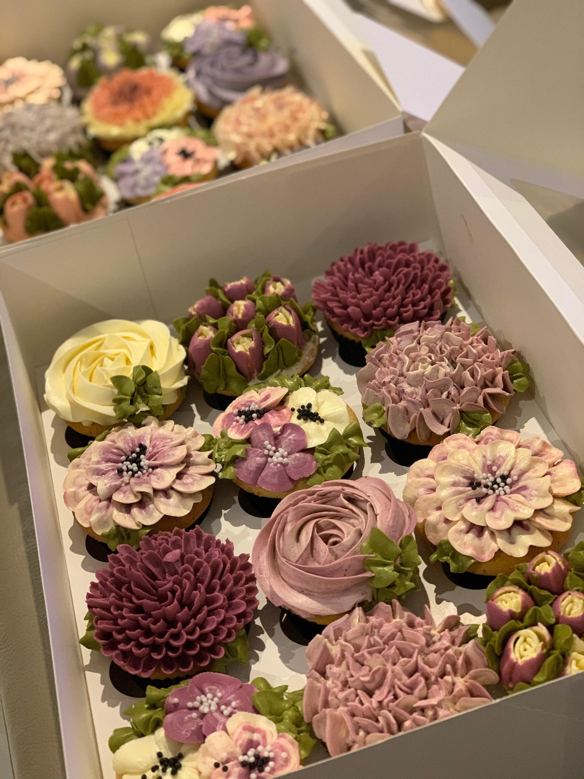 Floral Cup Cake Box